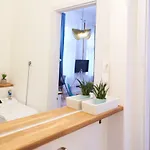 Lejlighed Self Check-in Cozy Stylish Flat By Vaci Street Budapest