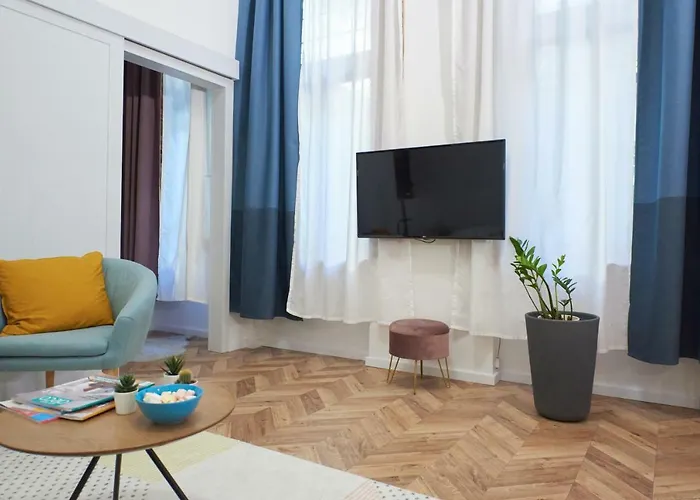 Self Check-in Cozy Stylish Flat By Vaci Street Βουδαπέστη
