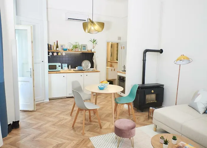Self Check-in Cozy Stylish Flat By Vaci Street Διαμέρισμα *